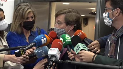 Almeida a Sánchez: "Insultar a los madrileños no es el camino más corto para pedir el voto"
