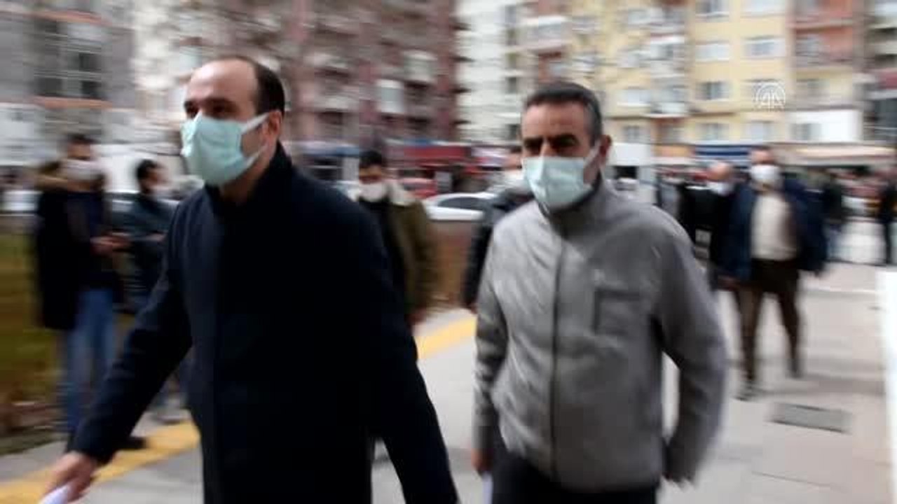 Bazı emekli amirallerin açıklamasına tepki