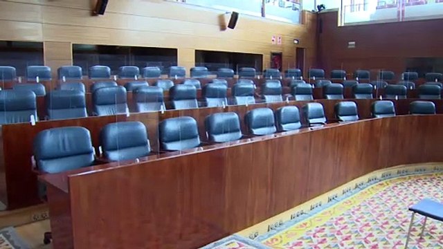 Ayuso carga duramente contra Sánchez y el PSOE: Es un refugio de golpistas