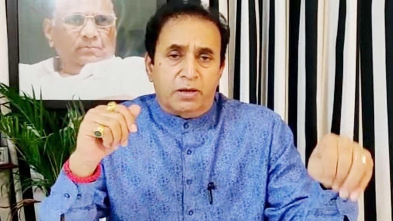 Dangal: Maharashtra HM Anil Deshmukh forced to resign?