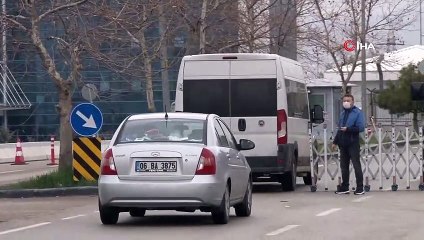 Tutuklanan amiraller Ankara Terörle Mücadele Şube Müdürlüğü'ne getirildi