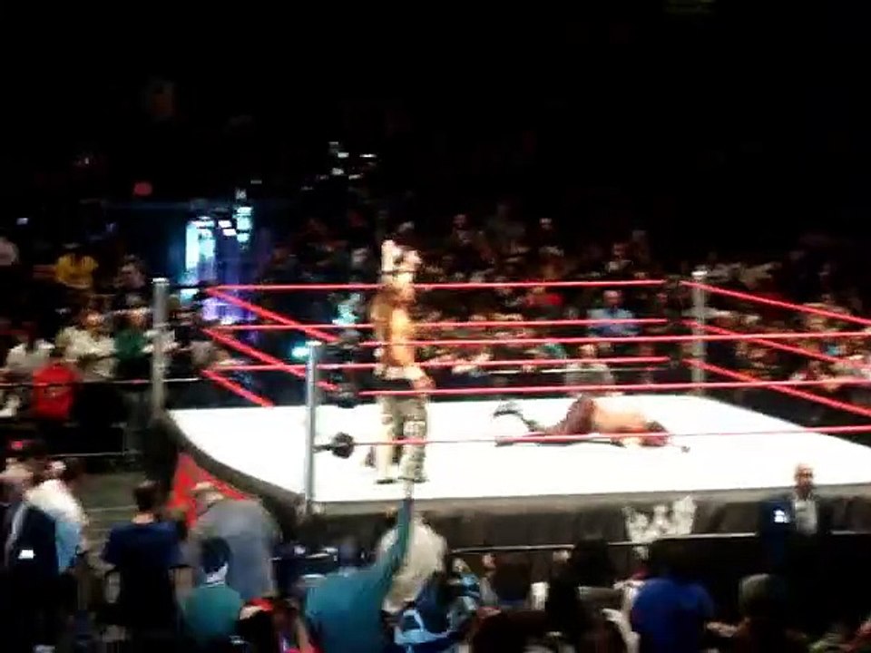 WWE Raw MSG 12_28_08 Kane vs Shawn Michaels Part 3