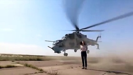 Kadın gazeteciden inanılmaz hareket!