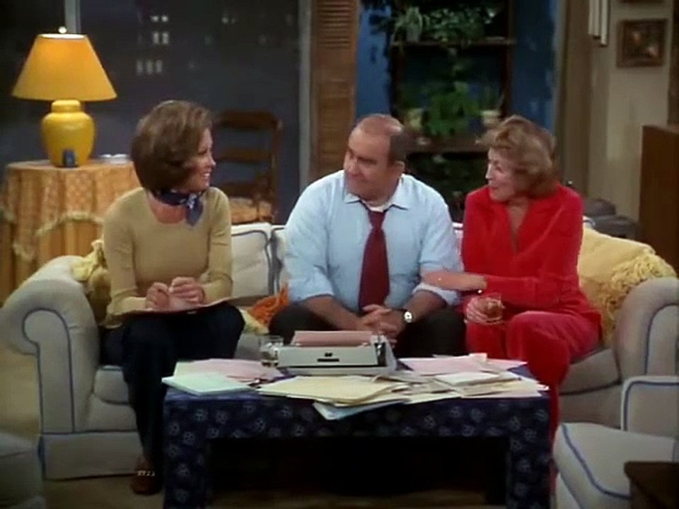 Mary Tyler Moore S06E21 Mary's Aunt Returns
