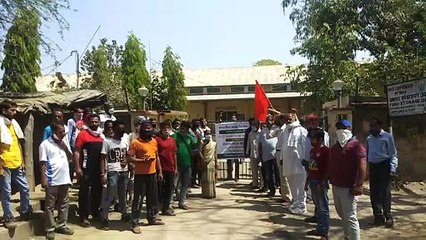एफसीआइ के बाहर प्रदर्शन, कृषि बिलों को वापस लेने की मांग