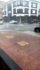 Beklenen dolu yağışı Tekirdağ'da başladı!