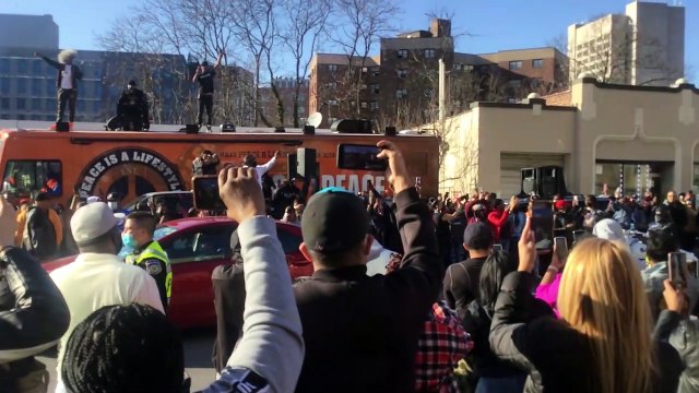 DMX vigil outside white plains hospital Prayer for Yonkers Great