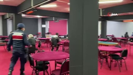 Son dakika haberleri... İzmir'de çay ocağına kumar baskını: Ceza yağdı