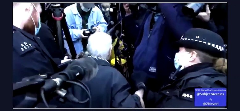 Detienen a un anciano de 92 años en Reino Unido por no llevar mascarilla