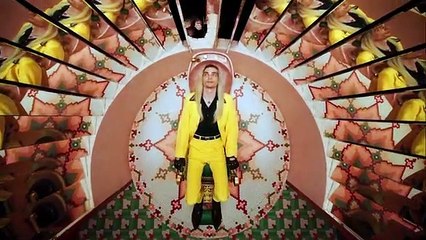 DJ Snake & Selena Gomez - Selfish Love (Official Video)