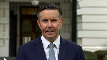 Labor calls for more GPs to administer COVID-19 vaccines