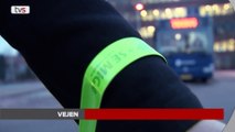 Deler 50.000 refleksmærker ud | Gratis reflekser fra Sydtrafik | Vejen | 17-01-2017 | TV SYD @ TV2 Danmark