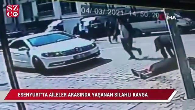 Esenyurt'ta aileler arasında yaşanan silahlı kavga kamerada