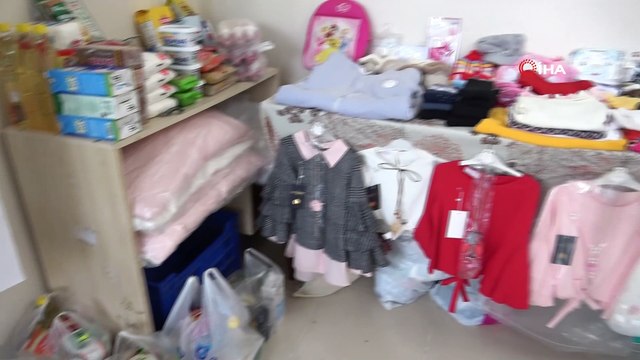 Evlenecek çiftlere bedava gelinlik ve damatlık hediye ediyorlar