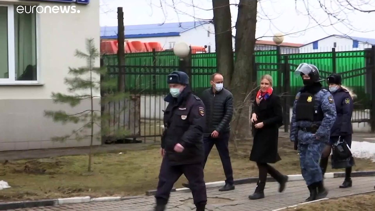 Скандал в зале суда: адвокат Соболь объяснил, п...