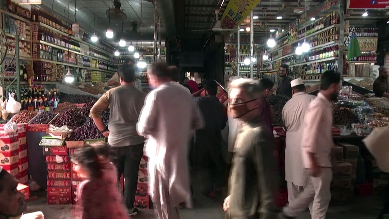 Ramadan, restrizioni Covid per il mese santo dei musulmani