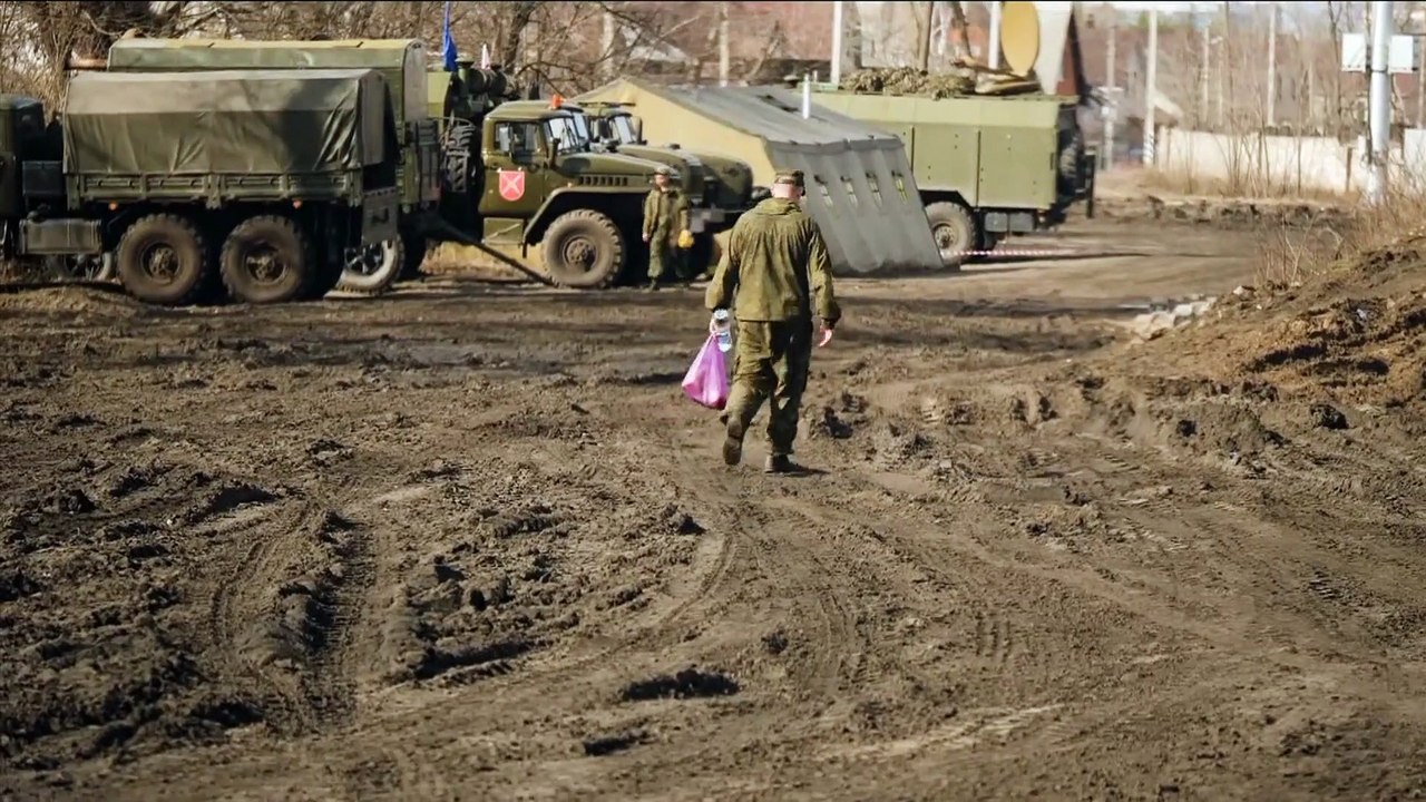 Peskow zu Truppenbewegungen: „Ist unsere Sache“