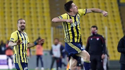 Şampiyonluk takibindeki Fenerbahçe 3 puanı kaptı! Sarı Kanarya, Gazişehir'i 3-1'le geçti