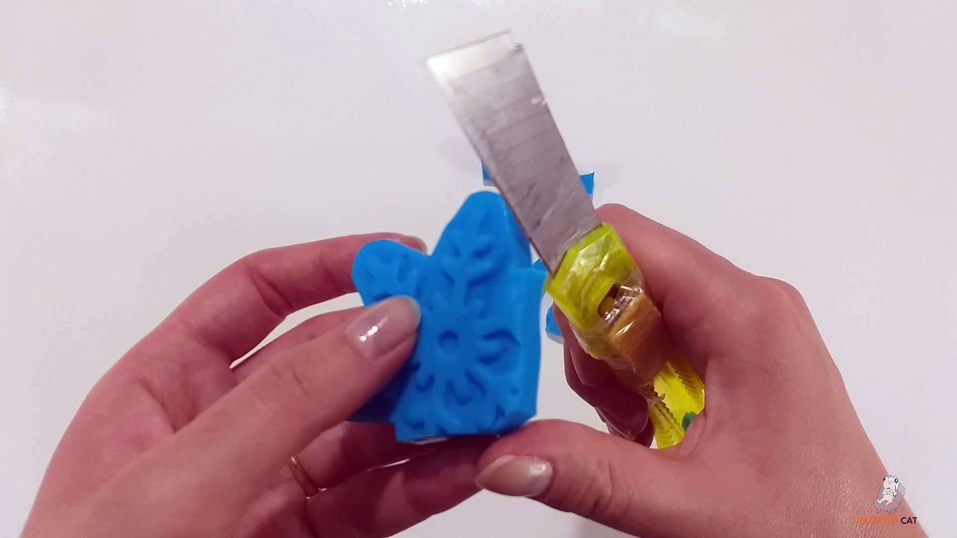 ⁣ASMR Relaxing Soap Cutting (No Talking)| ASMR Soap Carving| ASMR Soap Cutting Video| #9 #soapcutting