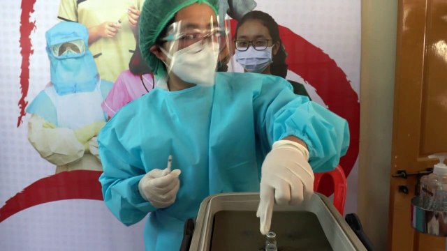 Un responsable de EMA confirma un vínculo entre la vacuna de AstraZeneca y las trombosis