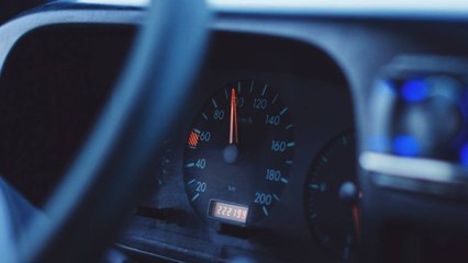 ¿Secuestro? Mujer se lanzó por miedo de un carro en movimiento en Cartagena