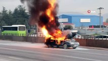 D100’de alev alev yanan otomobil küle döndü