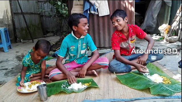 kids picnic Eggs and Potato Curry Recipe Eggs and Potato curry recipe village style