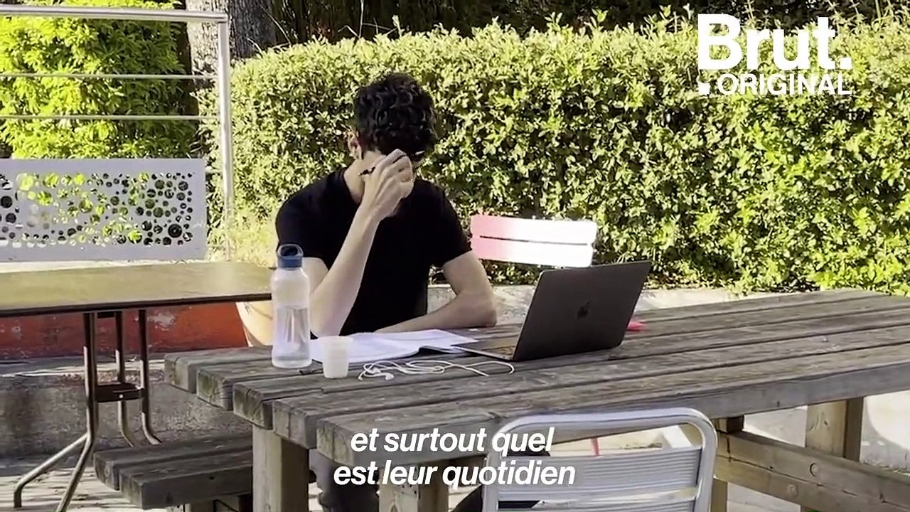 Dans cette résidence universitaire à Nice, les étudiants tentent de surmonter les difficultés liées au Covid-19