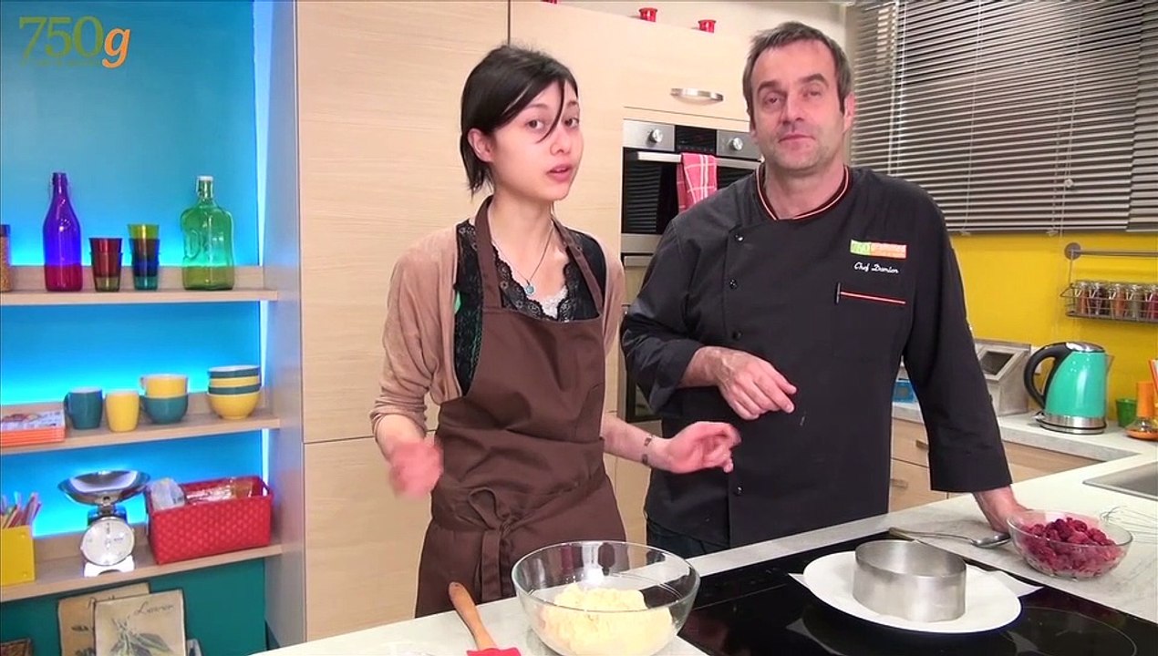 Vacherin glacé à la vanille et aux framboises