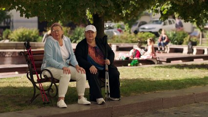 Папик 2 сезон 2 серия HD (2021) комедия смотреть онлайн