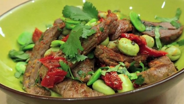 Salade tiède d'agneau aux fèves