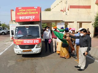जल जीवन मिशन के जागरूकता रथ को हरी झंडी दिखाकर रवाना किया