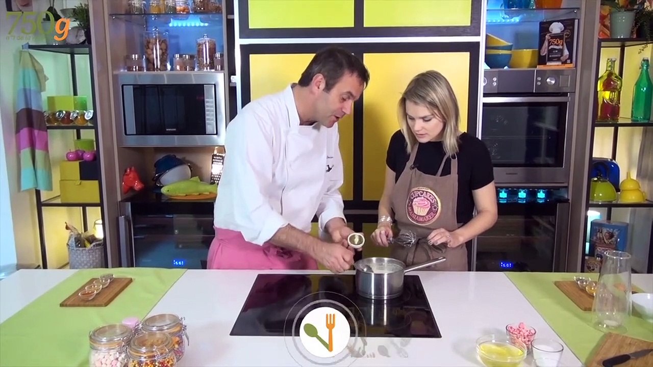 Iles flottantes pistache et praline rose