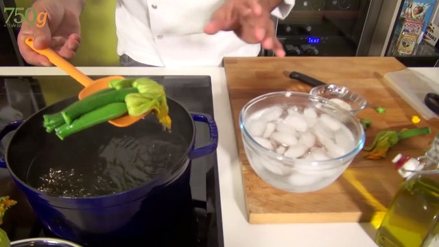 Fleurs de courgettes farcies