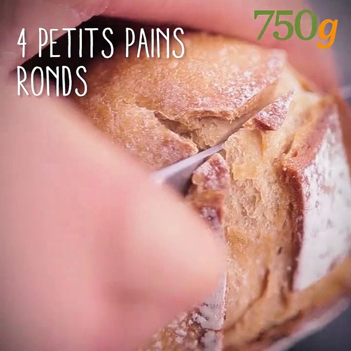 Mini-quiches en coque de pain