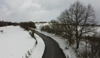 La neige est tombée à Houffalize ce 6 avril 2021