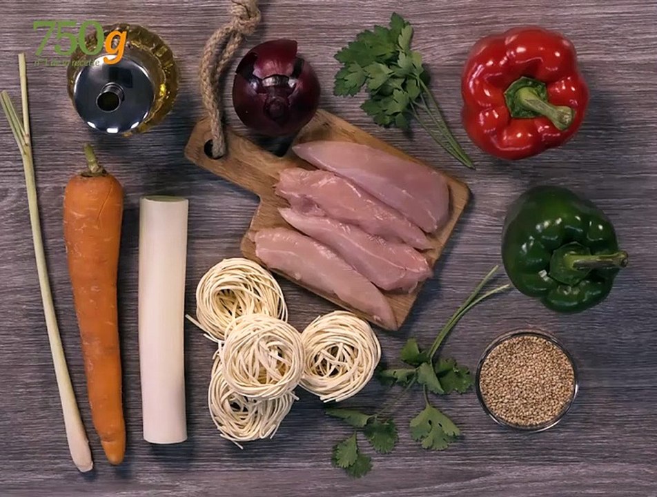 Nouilles sautées au poulet