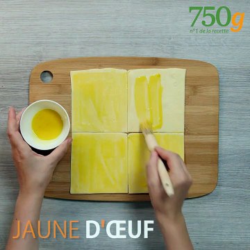 Hélices feuilletées aux cerises