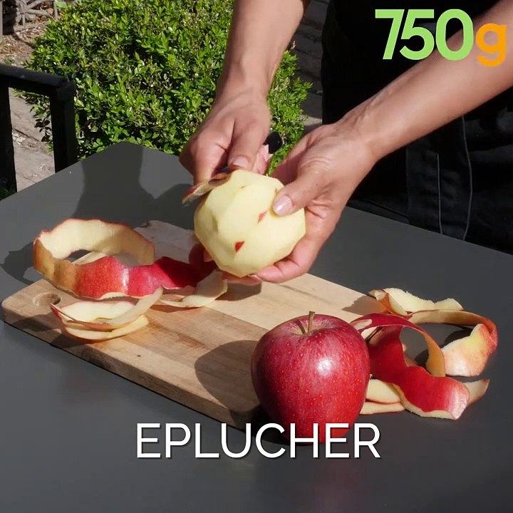 Brioche perdue aux pommes et sauce caramel au beurre salé à la plancha