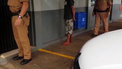 Rapaz é detido com porção de maconha em ação da PM