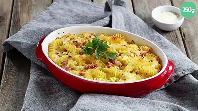 Fusilli au four aux poireaux et aux lardons