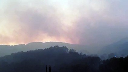 Incendie d’Auriol : des évacuations dans plusieurs quartiers