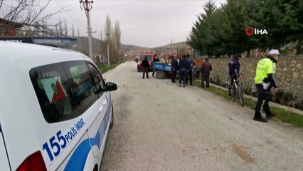 Kontrolden çıkan traktör sürücüsüyle Büyük Menderes Nehri’ne düştü