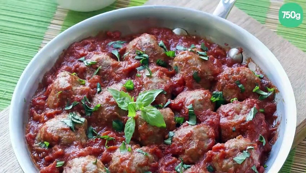 Boulettes de viande moelleuses à la sauce tomate