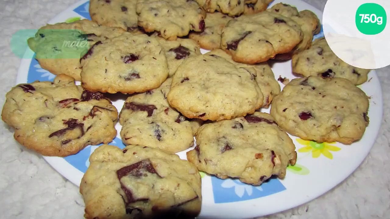 Cookies aux noisettes et aux pépites de chocolat