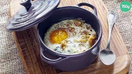 Œuf cocotte au roquefort et noix