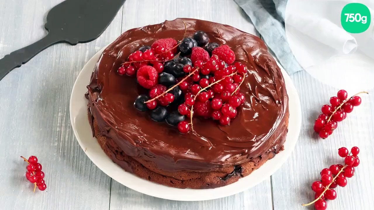 Gâteau au chocolat, mascarpone et fruits rouges