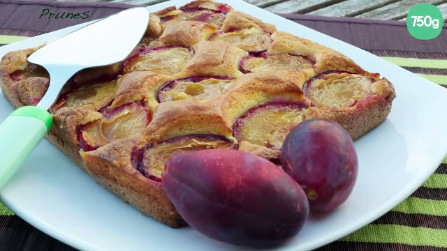 Gâteau moelleux aux prunes