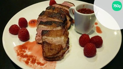 Magret de canard aux framboises