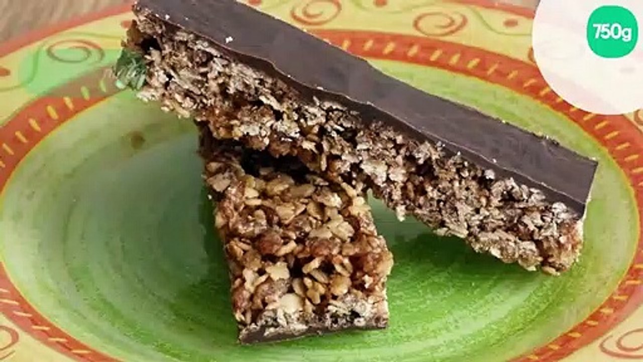 Barres de céréales et glaçage au chocolat